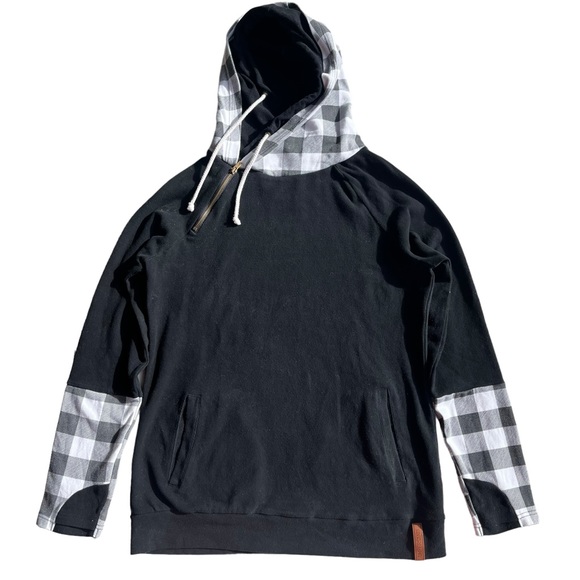 AMPERSAND AVE Tops - Ampersand Avenue Women’s L Black Buffalo Plaid Checks Out Double Hood Sweatshirt